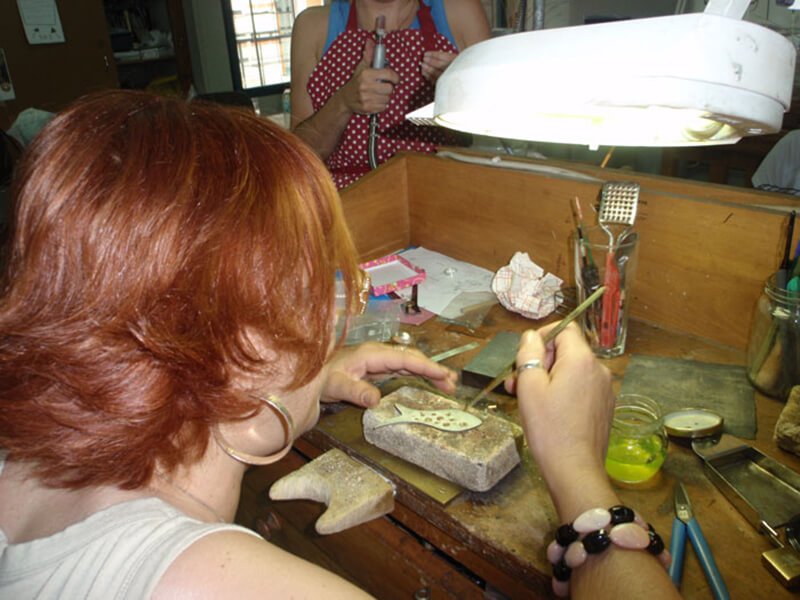 Εταιρική Σχέση: Leonardo Da Vinci Partnership: “Making Jewellery Small Enterprises For A Big European Crises