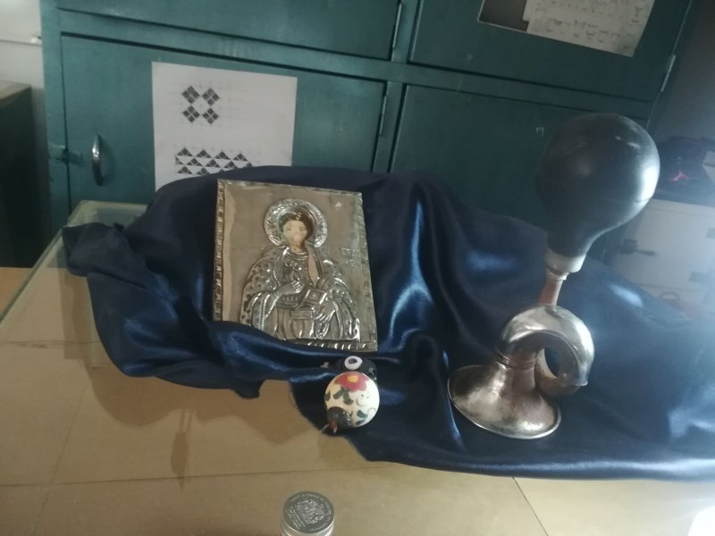 Works of Art Maintenance Technician