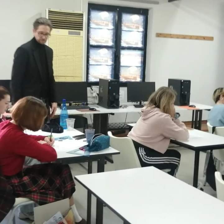 Σπουδαστές 2 Ευρωπαϊκών Σχολών εκπαιδεύτηκαν για 2 εβδομάδες, στην Ι.Σ.Α.Ε.Κ. (Ι.Ι.Ε.Κ.) Δήμου Βόλου μέσω Erasmus+ project. Πέρα από τα εκπαιδευτικά πρ