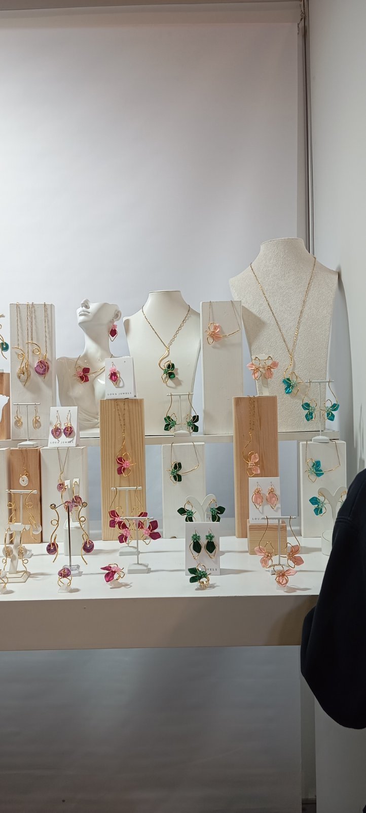 Athens Fashion Trade Show και Eleven the Fashion Project για τους Σπουδαστές της ΙΣΑΕΚ Δήμου Βόλου. Τις δύο μεγάλες κλαδικές εκθέσεις που αφορούν το ρούχο και τα αξ