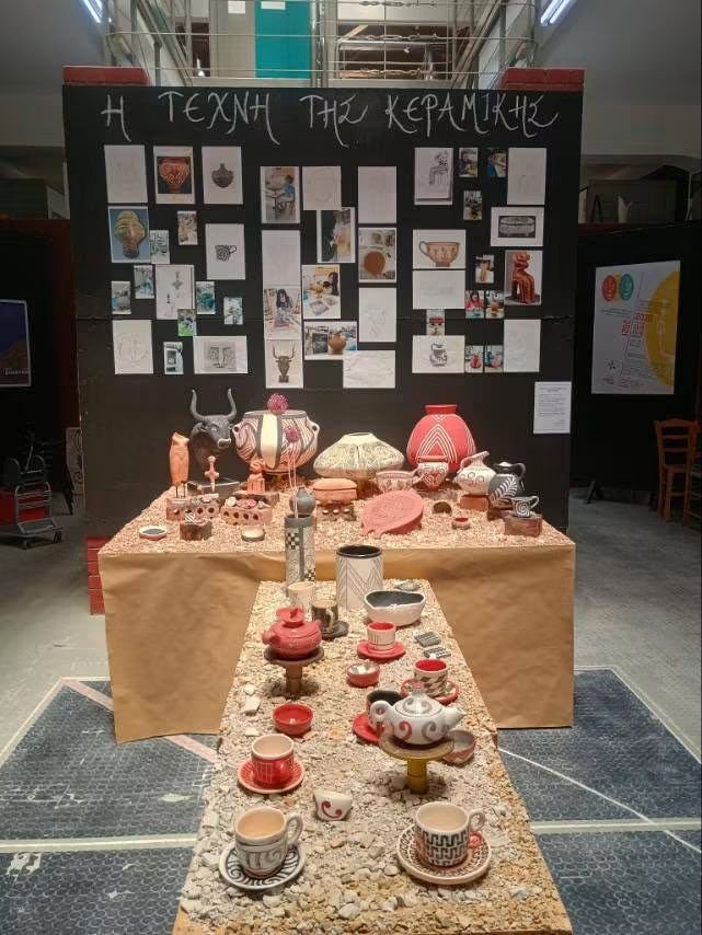 Annual exhibition of student’s creations and PLE travelling Jewelry exhibition at ISAEK of Volos Municipality