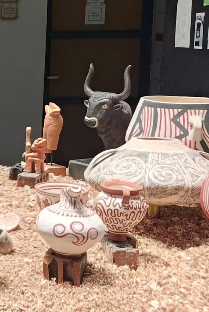 Annual exhibition of student’s creations and PLE travelling Jewelry exhibition at ISAEK of Volos Municipality