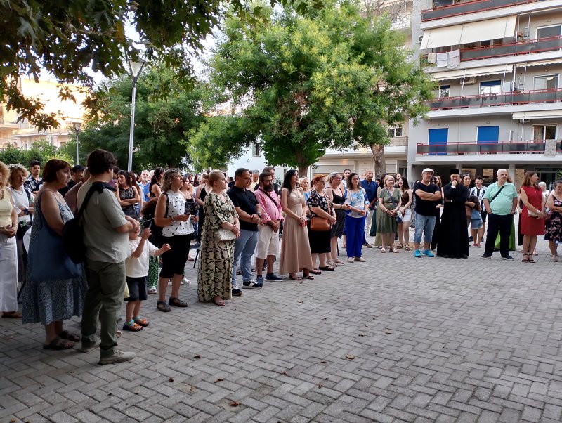 Annual exhibition of student’s creations and PLE travelling Jewelry exhibition at ISAEK of Volos Municipality