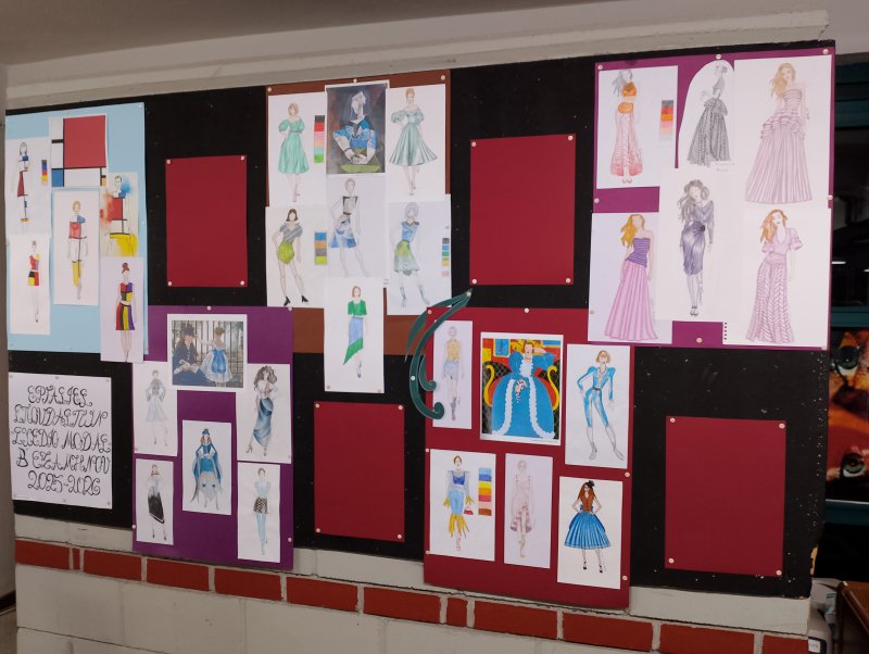Annual exhibition of student’s creations and PLE travelling Jewelry exhibition at ISAEK of Volos Municipality