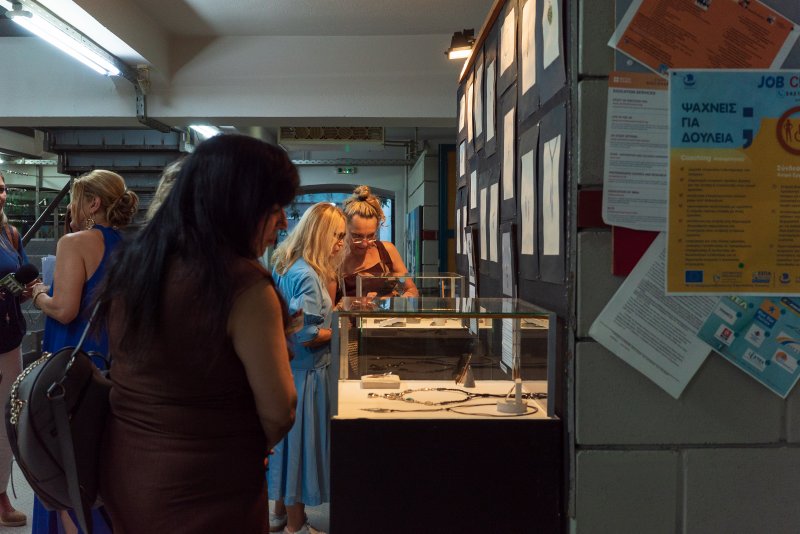 Annual exhibition of student’s creations and PLE travelling Jewelry exhibition at ISAEK of Volos Municipality