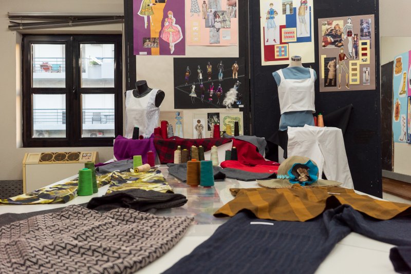 Annual exhibition of student’s creations and PLE travelling Jewelry exhibition at ISAEK of Volos Municipality