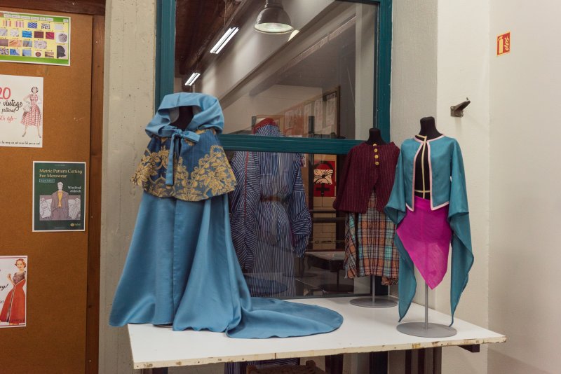 Annual exhibition of student’s creations and PLE travelling Jewelry exhibition at ISAEK of Volos Municipality