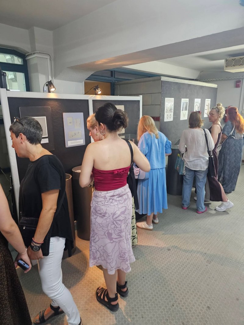 Opening of the European Traveling Jewelry Exhibition of P.L.E. (Parlement Lyceen Europeen) at ISAEK of Volos Municipality in Greece Opening of the European Traveling Jewelry Exhibition of the European Parliament of Jewlery Schools P.L.E. (Parlament Lyc