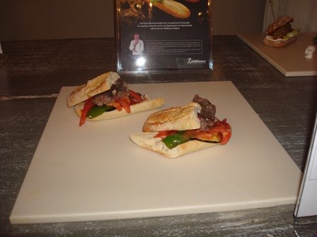 1ο ΠΑΝΕΛΛΗΝΙΟΣ ΔΙΑΓΩΝΙΣΜΟΣ ΓΙΑ ΤΟ ΚΑΛΥΤΕΡΟ SANDWICH