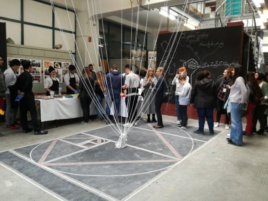 ΦΙΛΟΞΕΝΙΑ ΤΗΣ 1ης ΔΙΑΚΡΑΤΙΚΗΣ ΚΙΝΗΤΙΚΟΤΗΤΑΣ, ΑΠΟ ΤΟ Ι.Ι.Ε.Κ ΔΗΜΟΥ ΒΟΛΟΥ ΤΟΥ ΝΕΟΥ ΠΡΟΓΡΑΜΜΑΤΟΣ ERASMUS+ `The future is our jewel`.