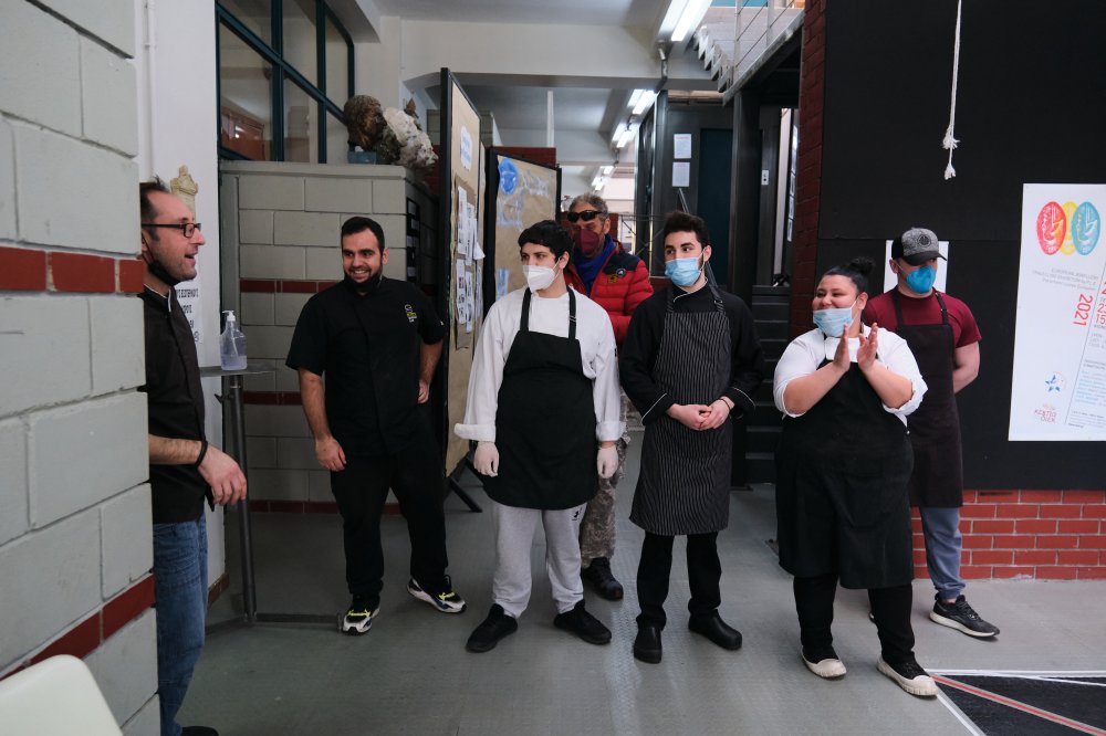 Τσικνοπέμπτη στο ΙΙΕΚ Δήμου Βόλου της ΚΕΚΠΑ - ΔΙΕΚ