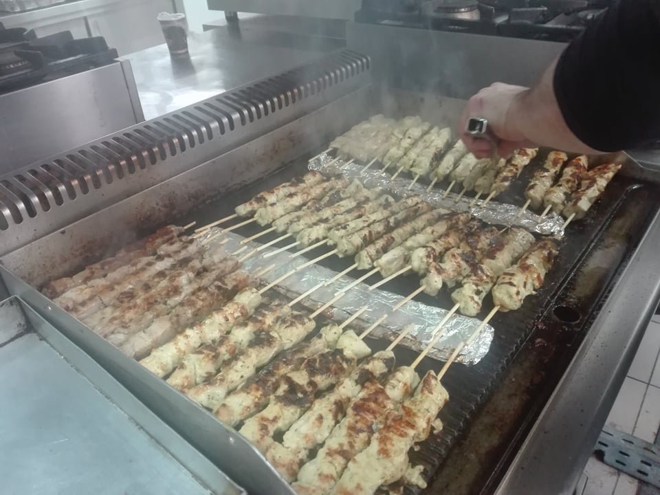 Τσικνοπέμπτη στο ΙΙΕΚ Δήμου Βόλου της ΚΕΚΠΑ - ΔΙΕΚ