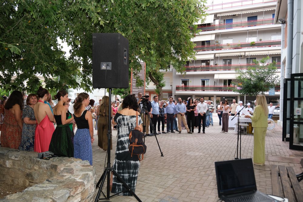Σε κλίμα γιορτής και χαράς εγκαινιάστηκε την Πέμπτη 23 Ιουνίου 2022, η ετήσια έκθεση σπουδαστικών εργασιών του ΙΙΕΚ της ΚΕΚΠΑ-ΔΙΕΚ του Δήμου