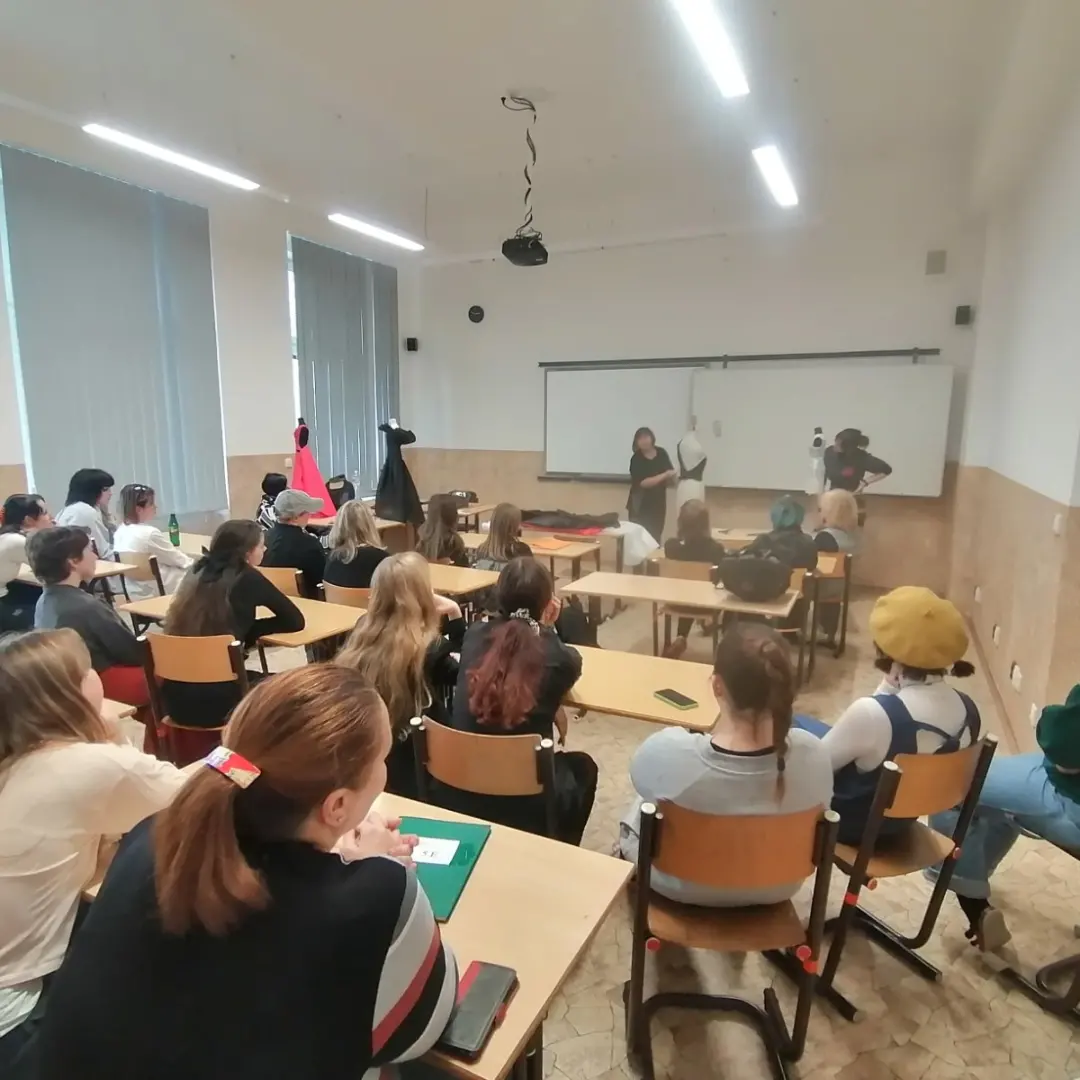 Συμμετοχή Εκπαιδεύτριας του ΙΙΕΚ Δήμου Βόλου σε πρόγραμμα, Erasmus+ για Staff