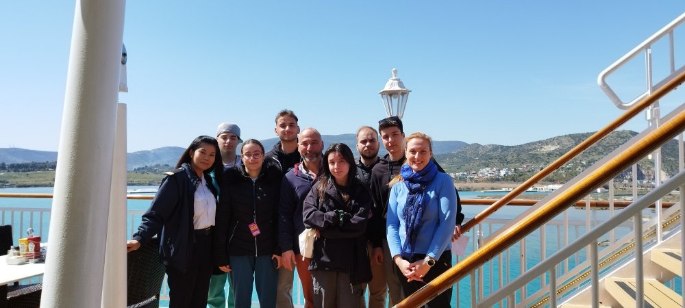 Εκπαιδευτική επίσκεψη της ειδικότητας Τουριστικών του ΙΙΕΚ της ΚΕΚΠΑ –ΔΙΕΚ του Δήμου Βόλου στο Κρουαζιερόπλοιο “Norwegian Jade”