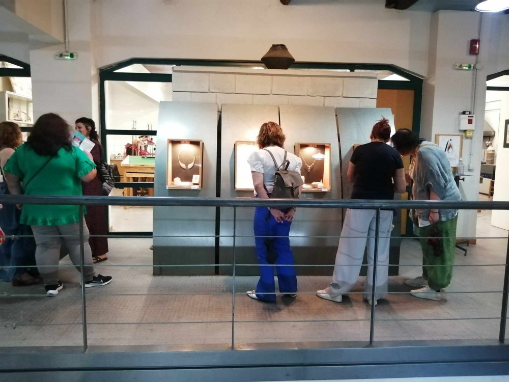 Σε κλίμα γιορτής εγκαινιάστηκε την Πέμπτη 29 Ιουνίου 2023, η ετήσια έκθεση σπουδαστικών εργασιών του ΙΙΕΚ της ΚΕΚΠΑ-ΔΙΕΚ του Δήμου Βόλου .