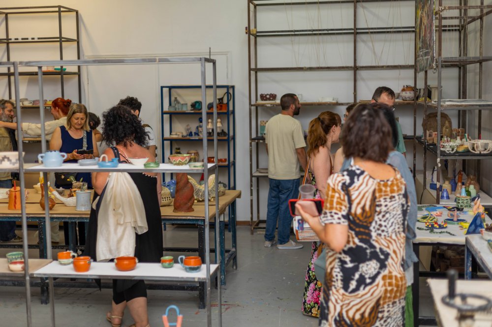 Σε κλίμα γιορτής εγκαινιάστηκε την Πέμπτη 29 Ιουνίου 2023, η ετήσια έκθεση σπουδαστικών εργασιών του ΙΙΕΚ της ΚΕΚΠΑ-ΔΙΕΚ του Δήμου Βόλου .