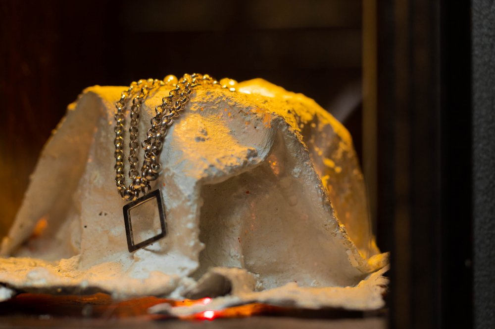 Grand opening of the Pan-European Traveling Jewelry Exhibition of P.L.E.( European Parliament of Jewelry Schools ) at VTI Volos Municipality - KEKPA - DIEK