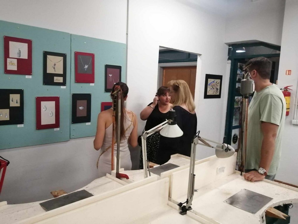 Grand opening of the Pan-European Traveling Jewelry Exhibition of P.L.E.( European Parliament of Jewelry Schools ) at VTI Volos Municipality - KEKPA - DIEK
